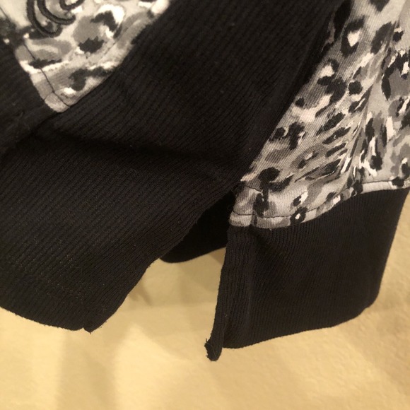 Cuddl Duds Women's Lightweight Comfort Hoodie Print Rib Trim Detail Large - Picture 3 of 11